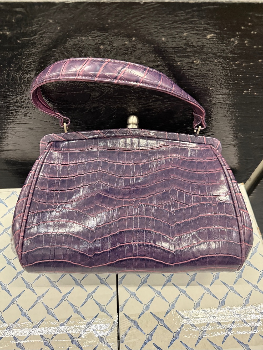 Brand new w tag ladies classic Croc-Embossed brown Frame handbag